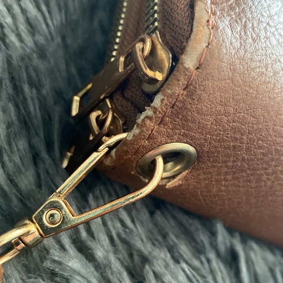 Faux leather hazelnut double-zippered compartment wristlet clutch wallet - Picture 5 of 17